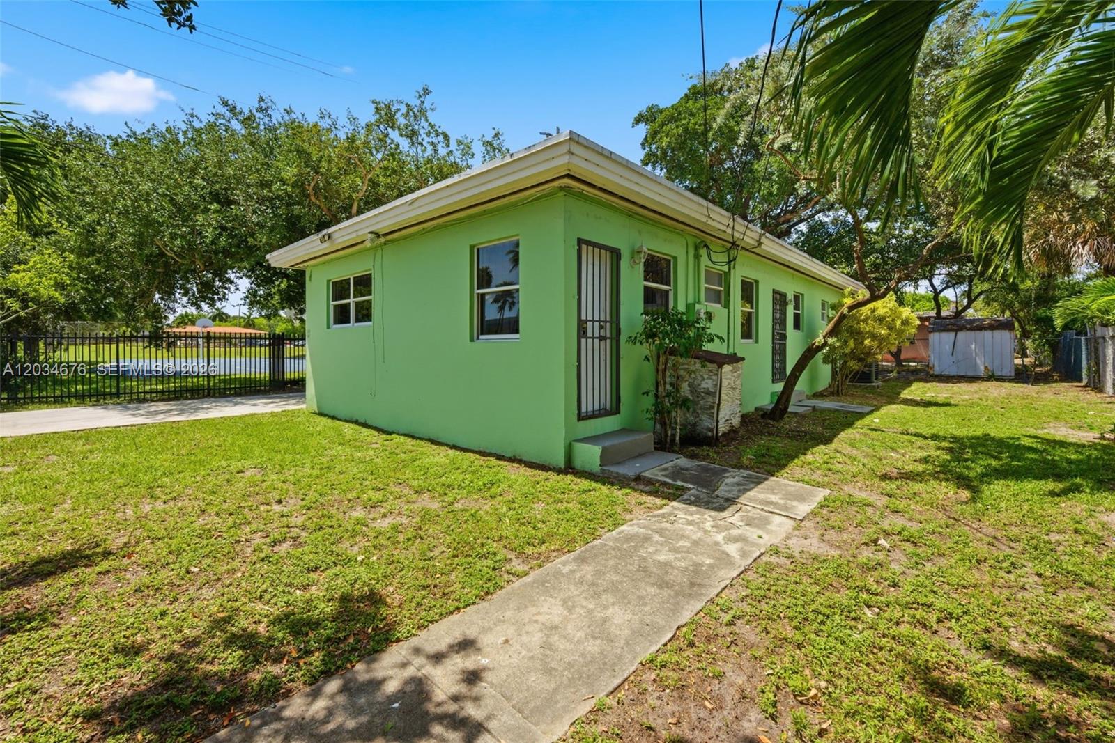125 NW 73rd St # 125