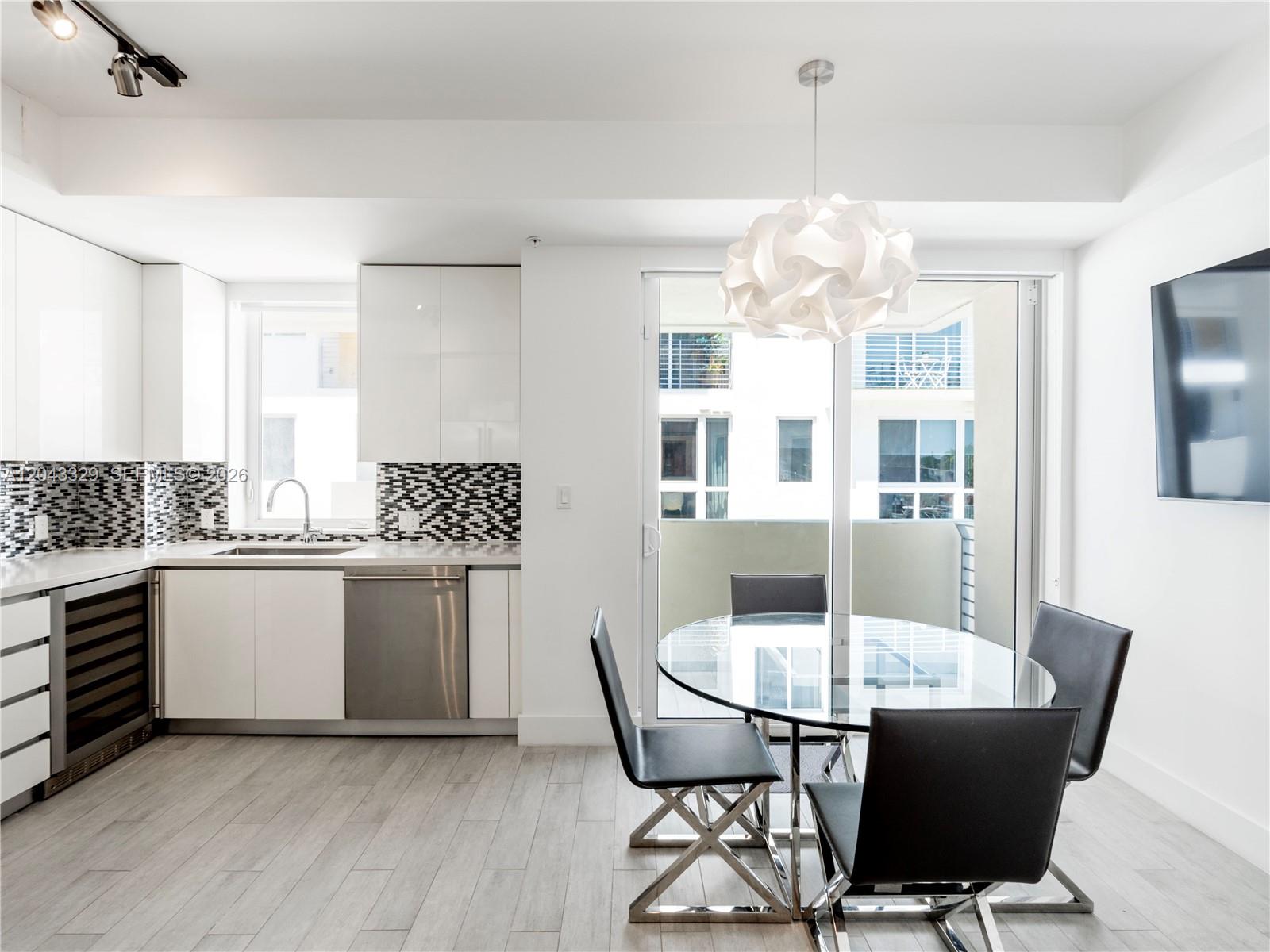 51 N Shore Dr # 51