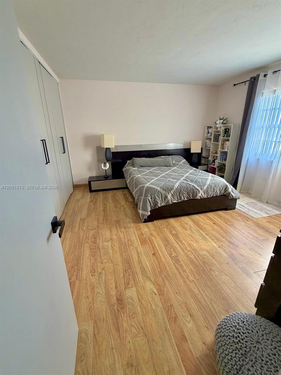 3111 N Ocean Dr # 401