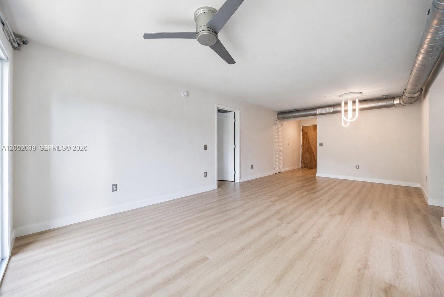 1900 Meridian Ave # 204