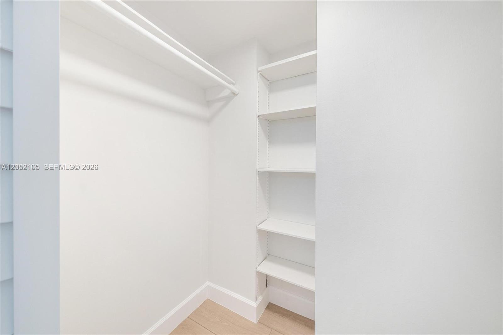 20400 W Country Club Dr # 610
