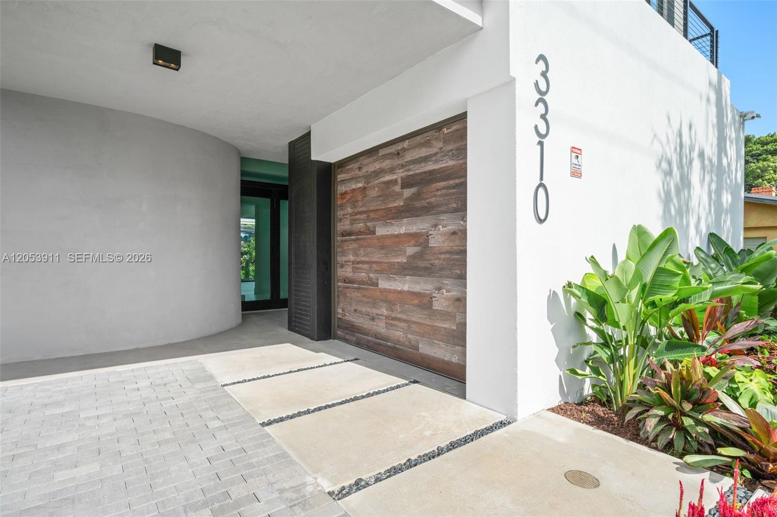 3310 Elizabeth St