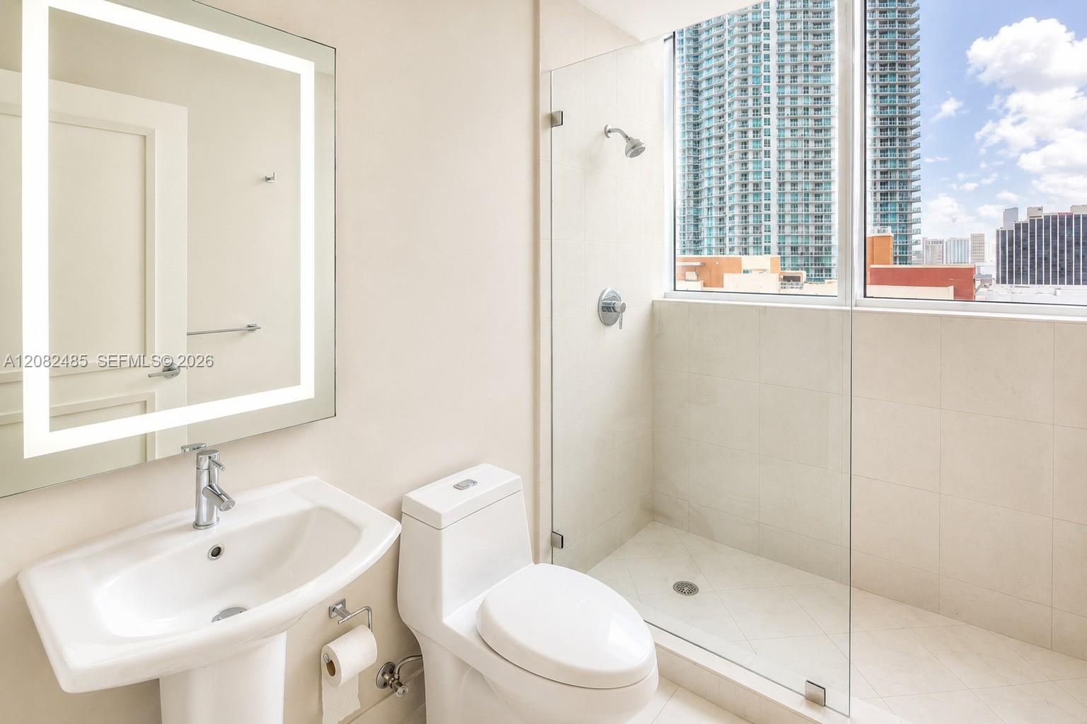 2020 N Bayshore Dr # 1710