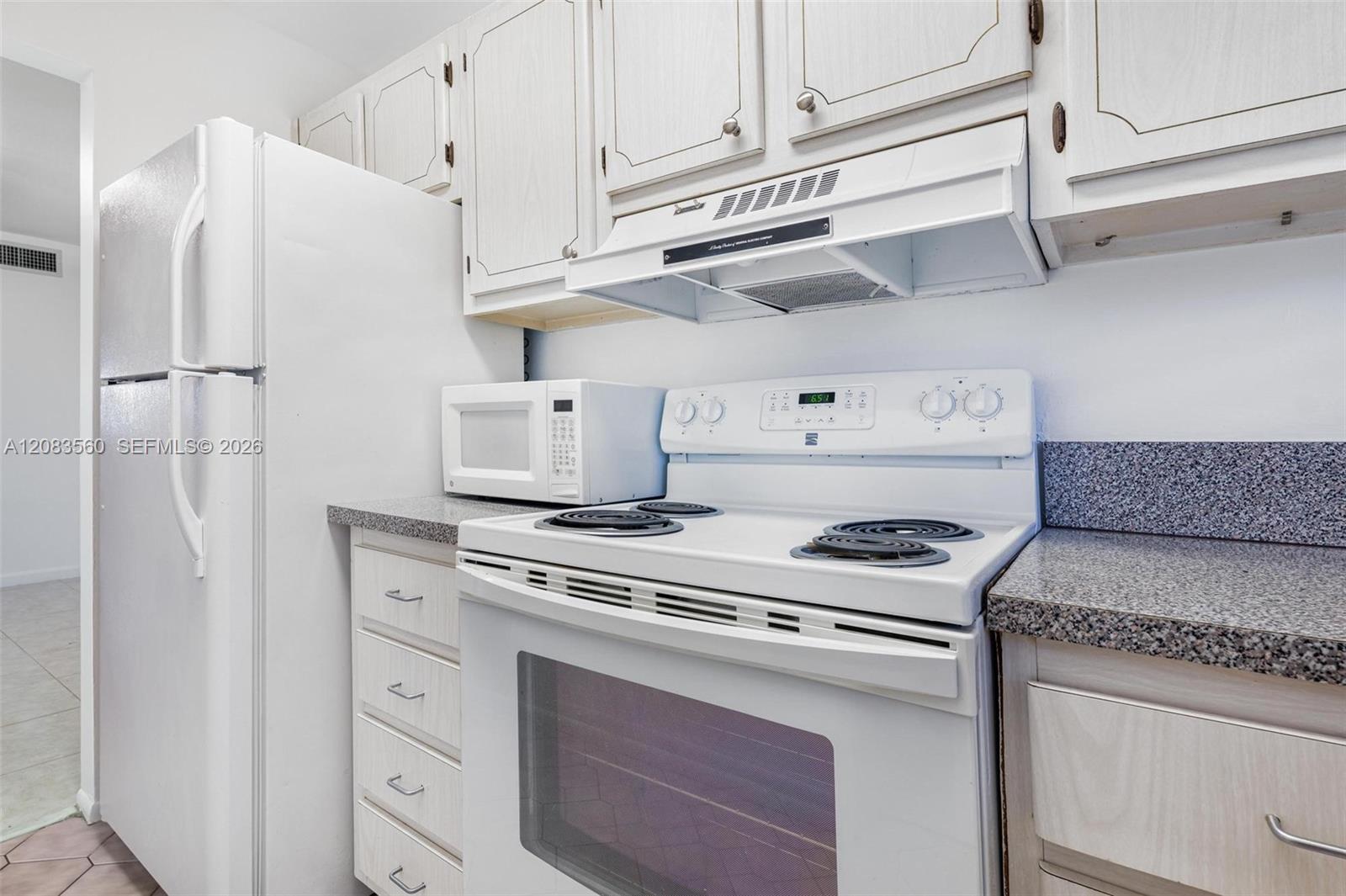 250 Layne Blvd # 304