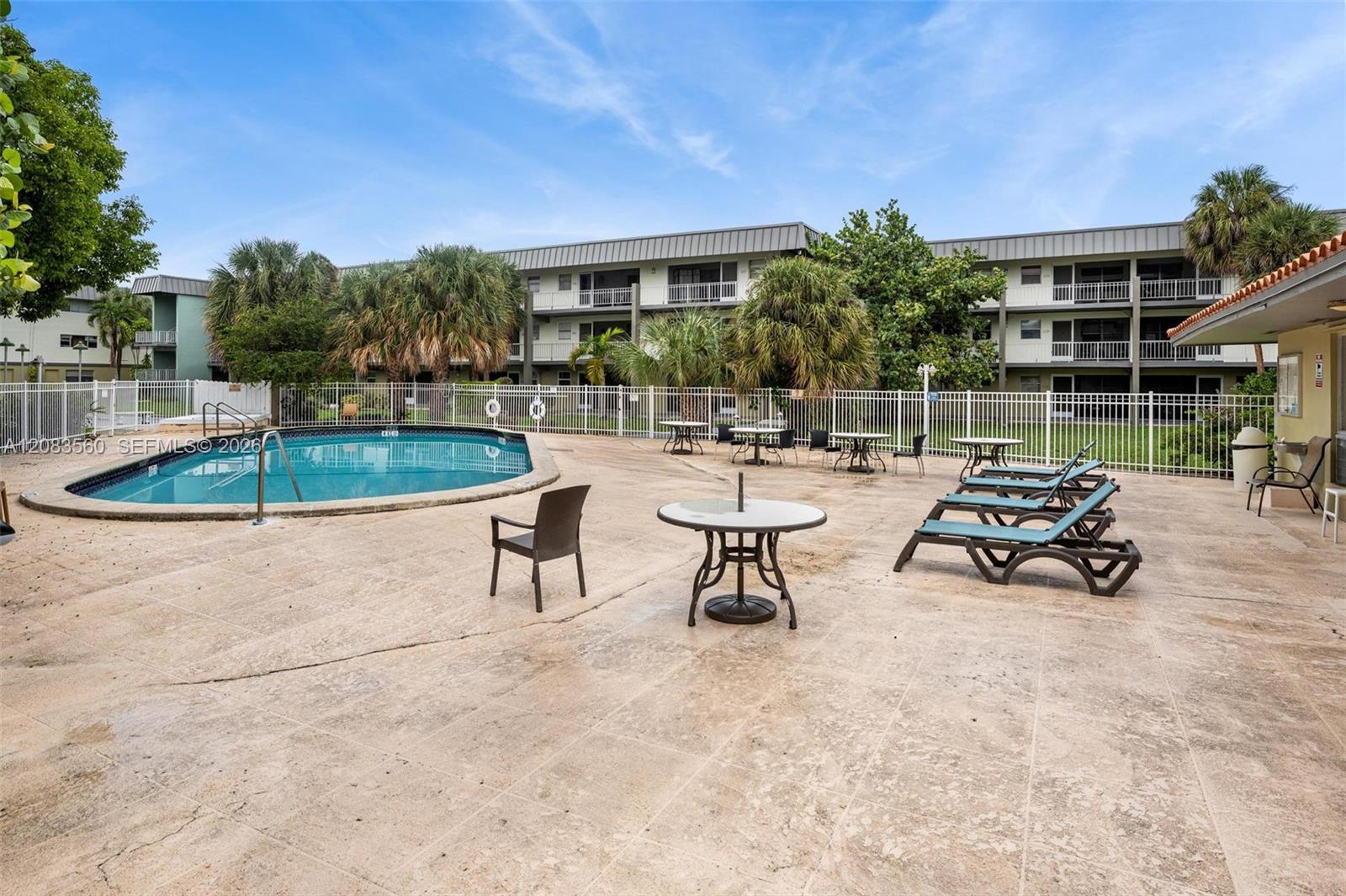 250 Layne Blvd # 304