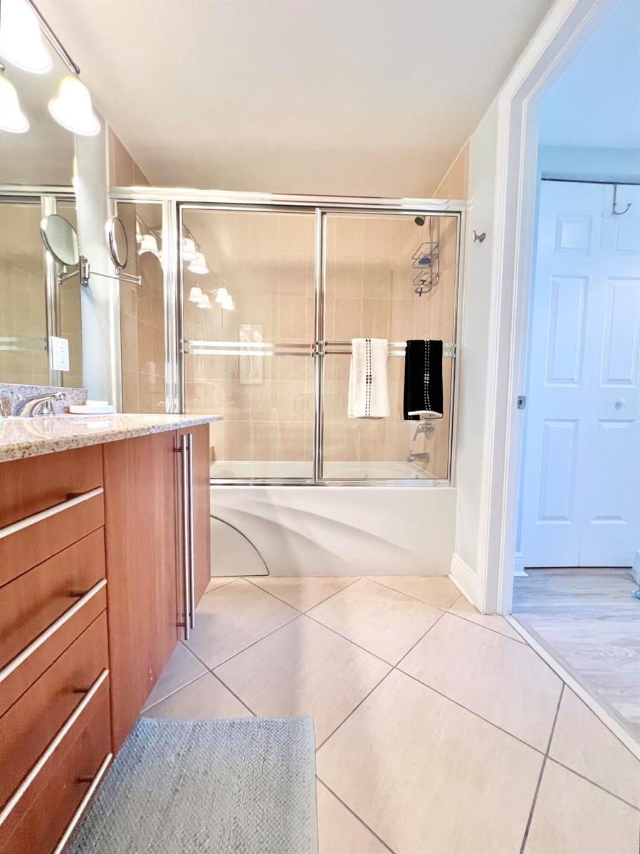 610 Clematis Street # 726