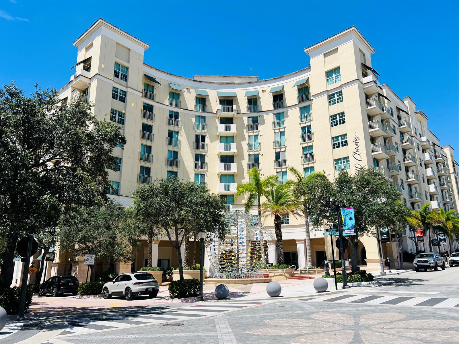 610 Clematis Street # 726