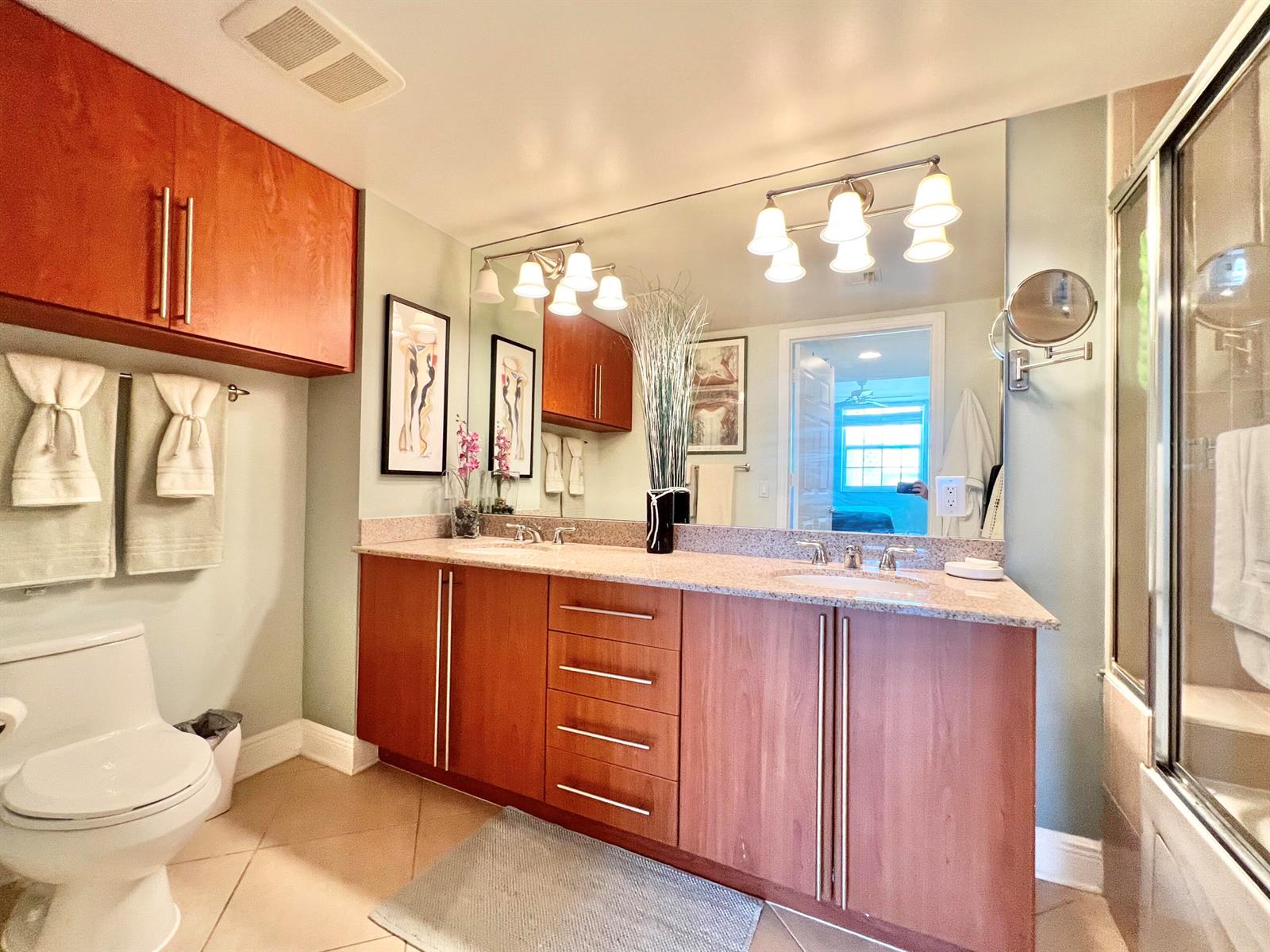 610 Clematis Street # 726