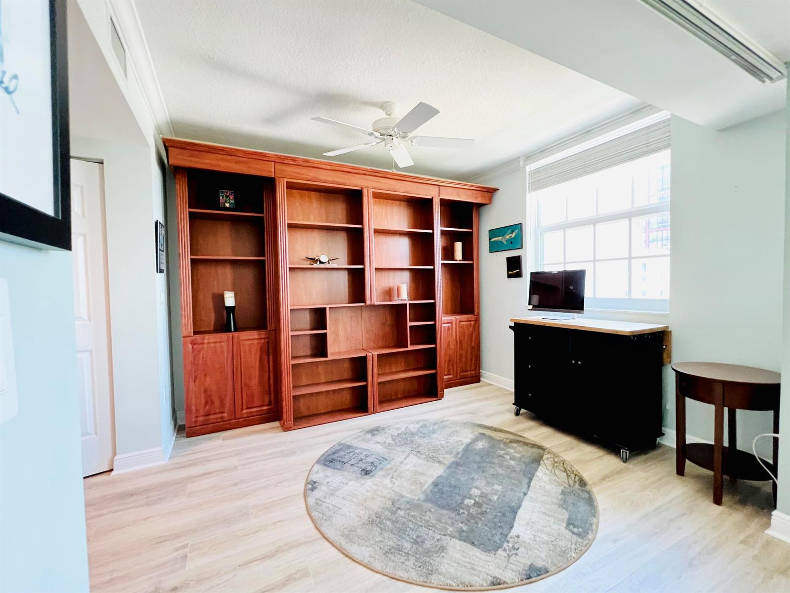 610 Clematis Street # 726