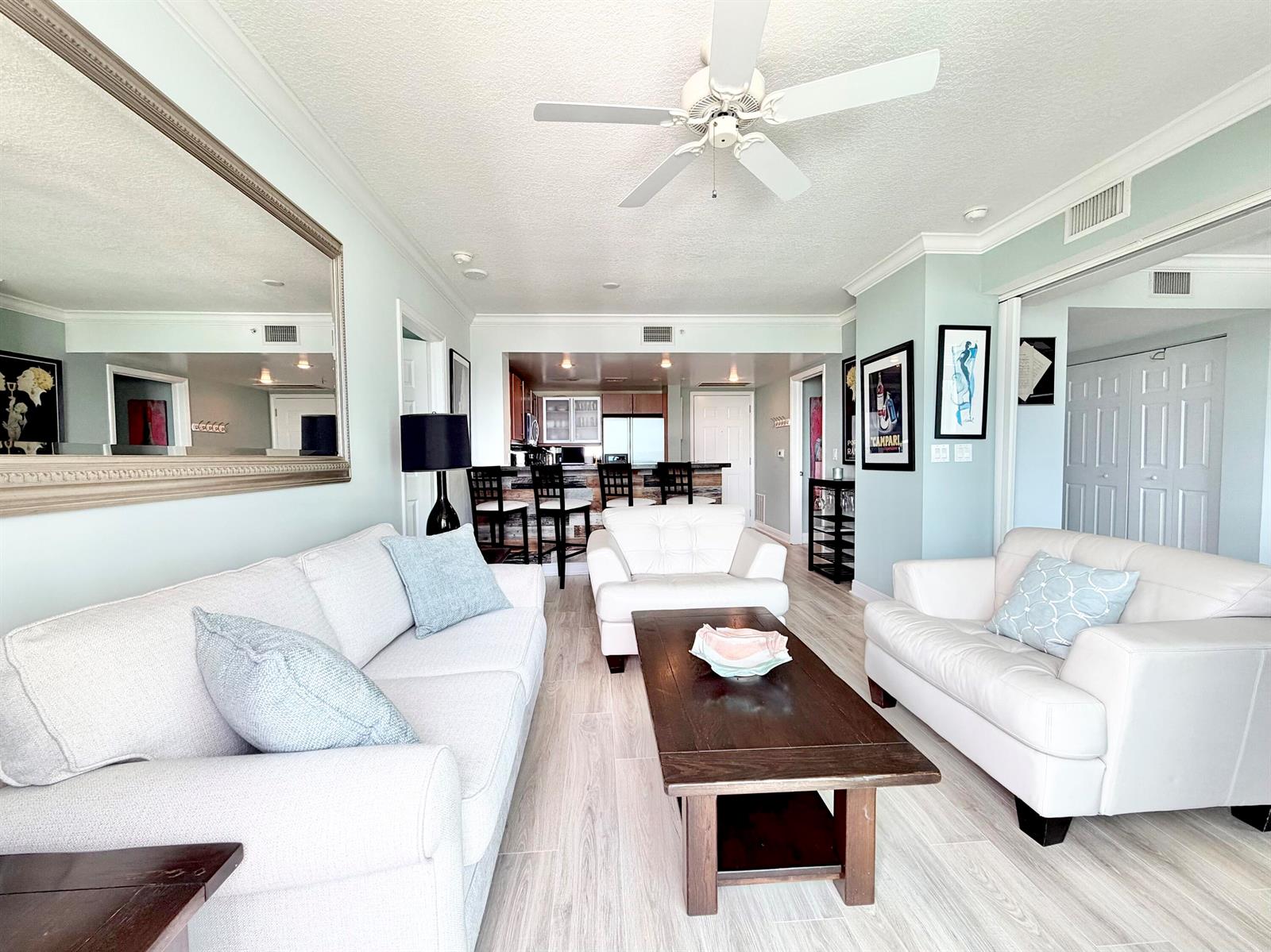 610 Clematis Street # 726