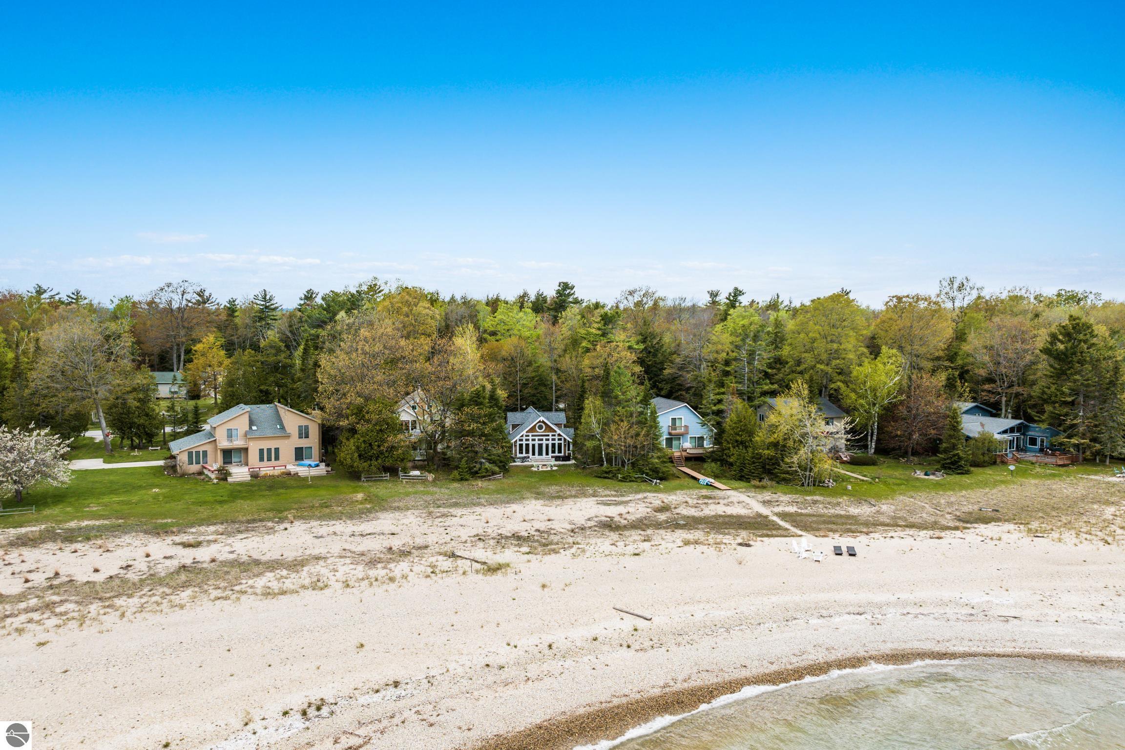 13808 N Forest Beach Shores