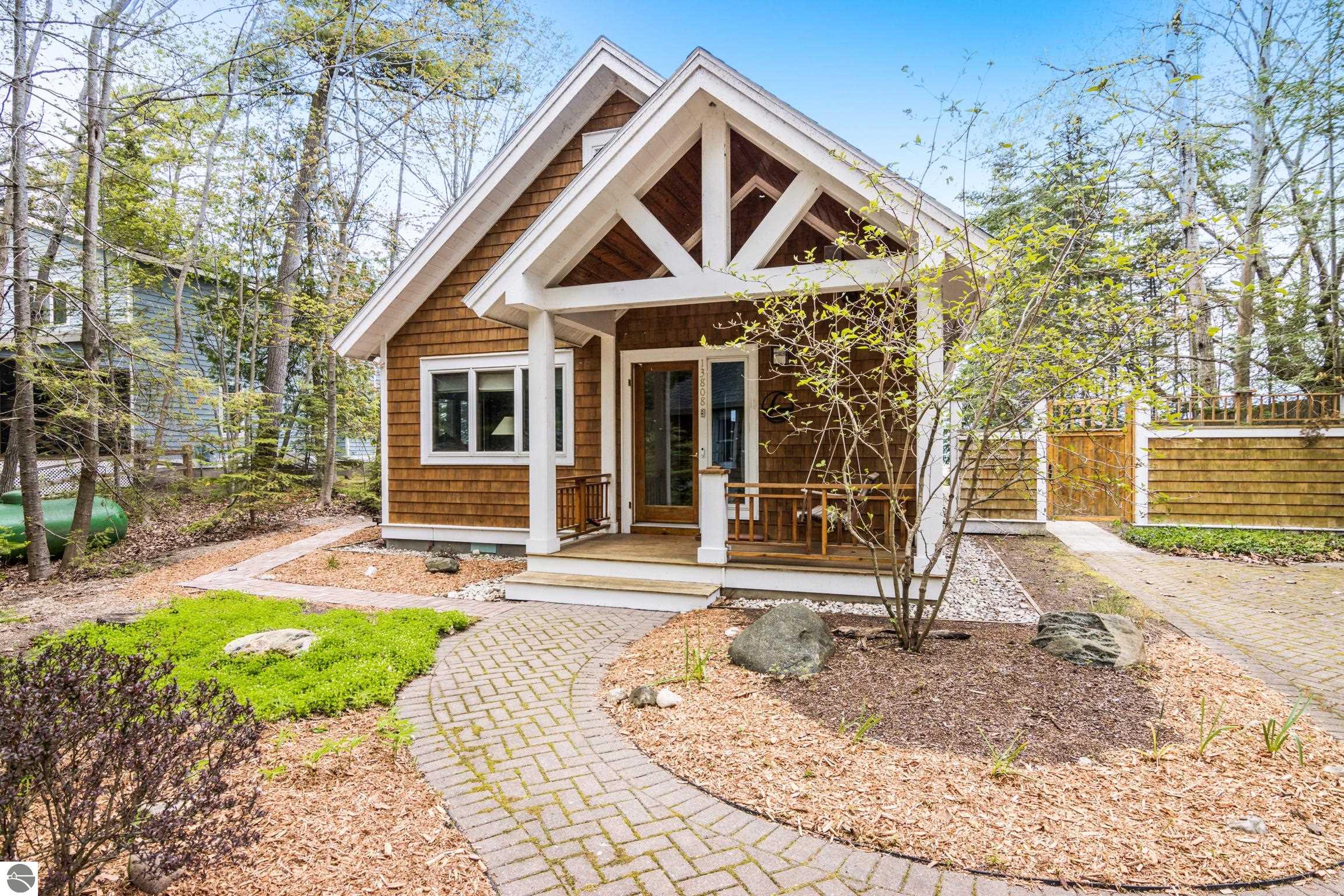 13808 N Forest Beach Shores
