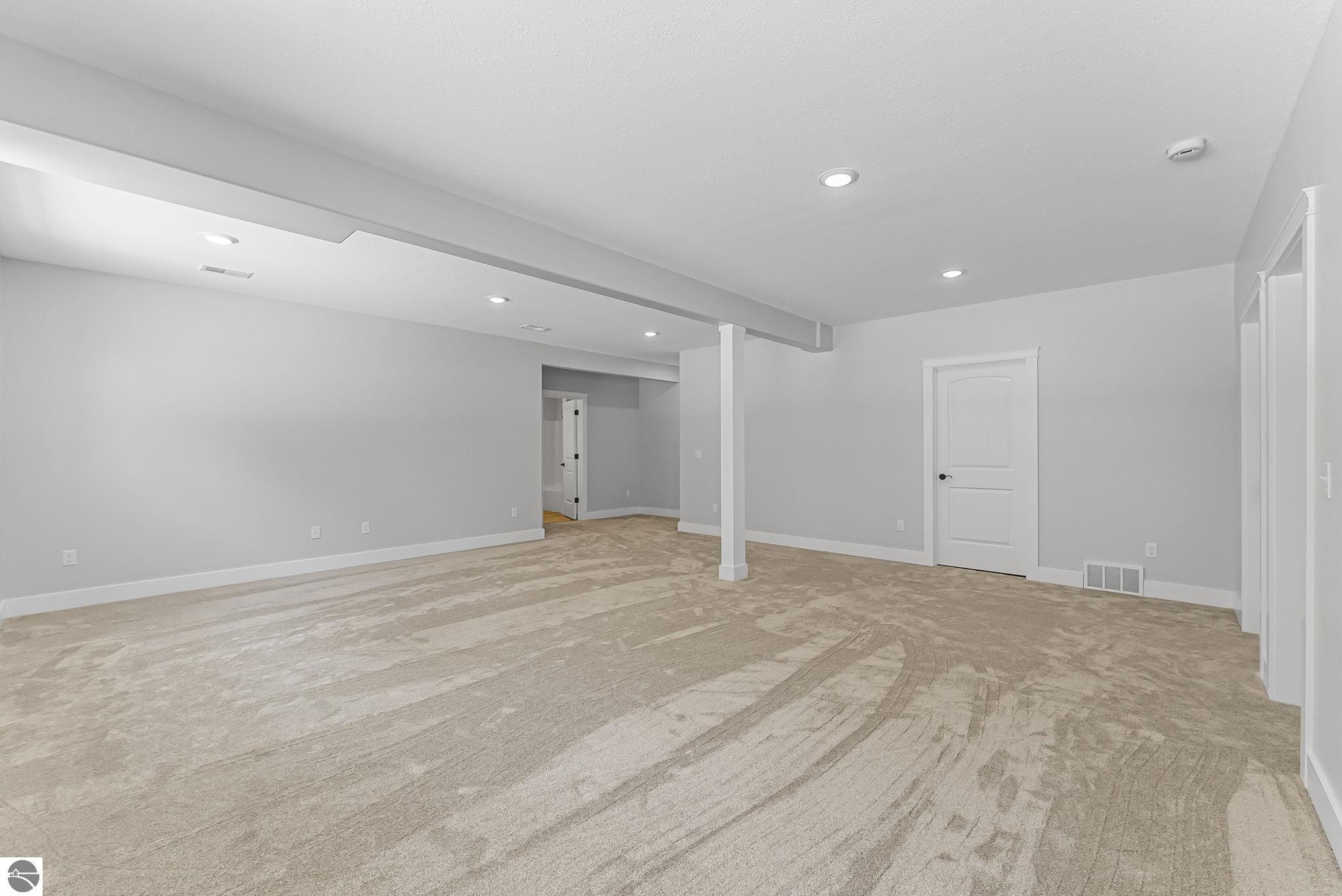 12060 E Spinnaker Lane