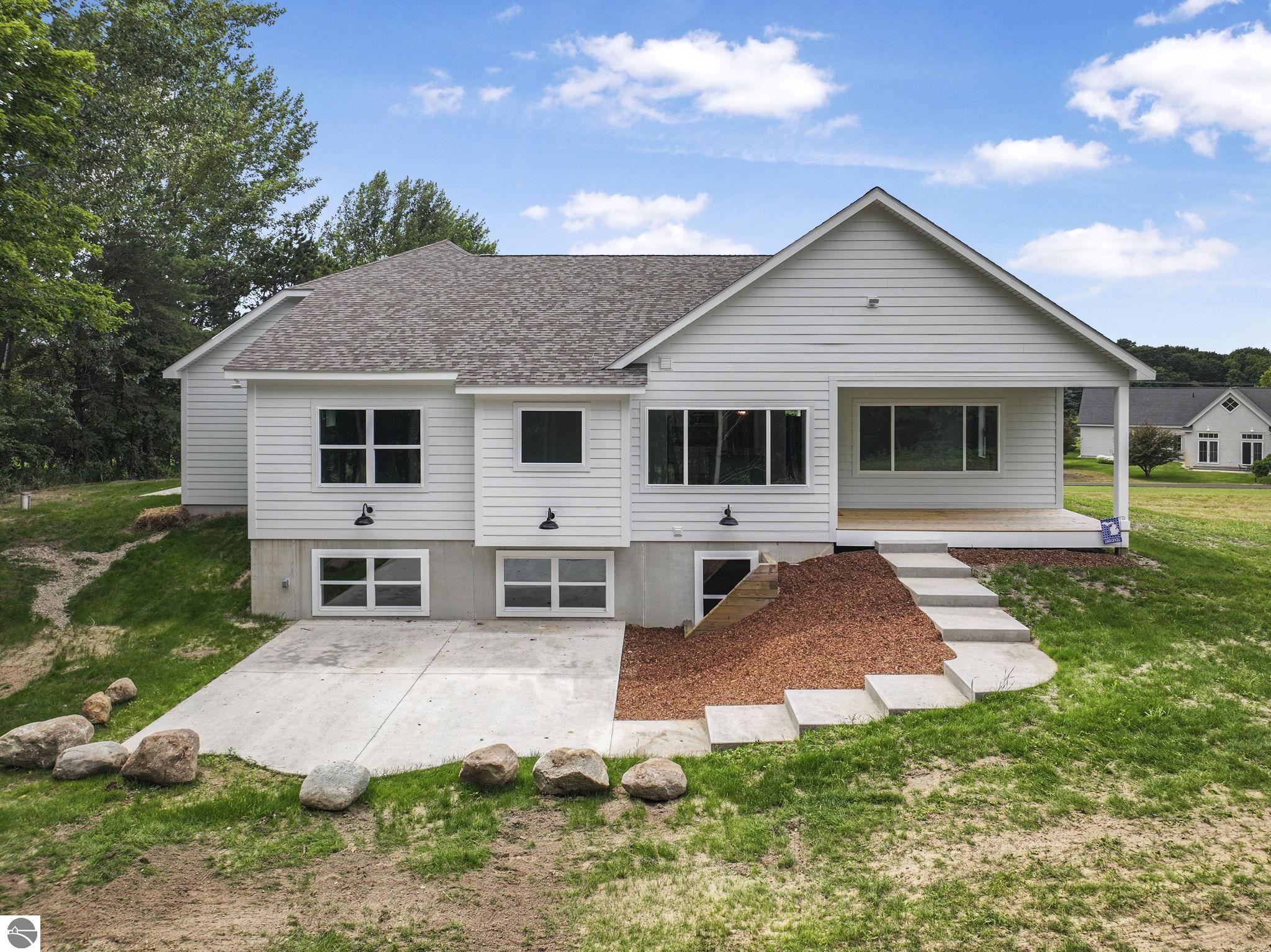 12060 E Spinnaker Lane