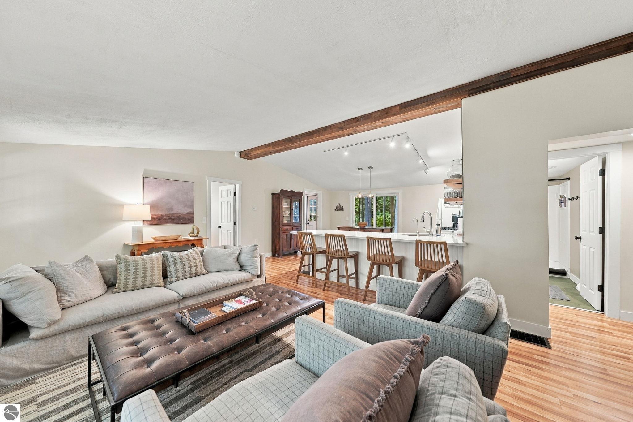 208 E Seventh Street
