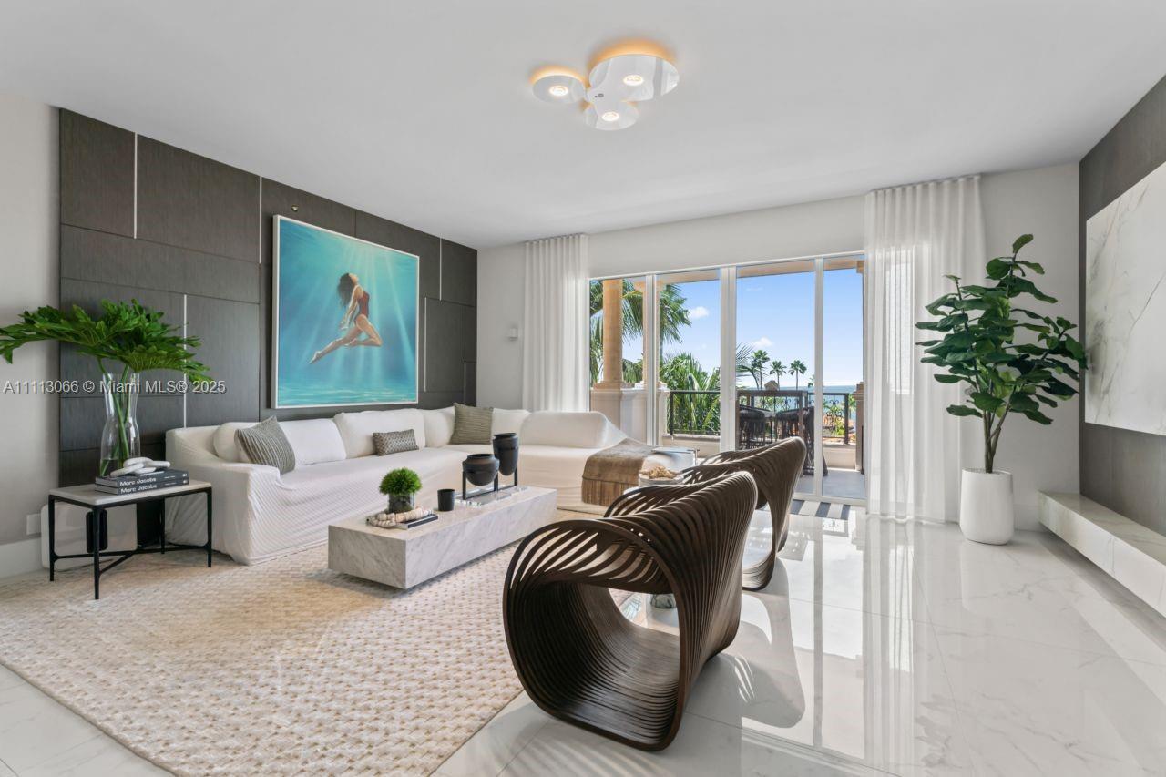 19143 Fisher Island Dr Unit: 19143