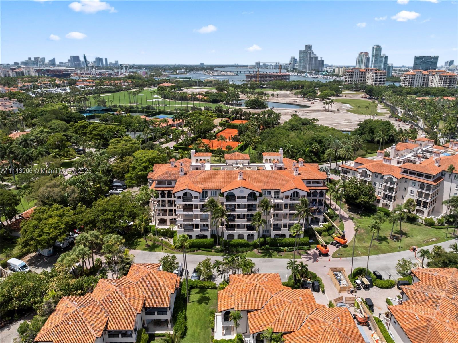 19143 Fisher Island Dr Unit: 19143