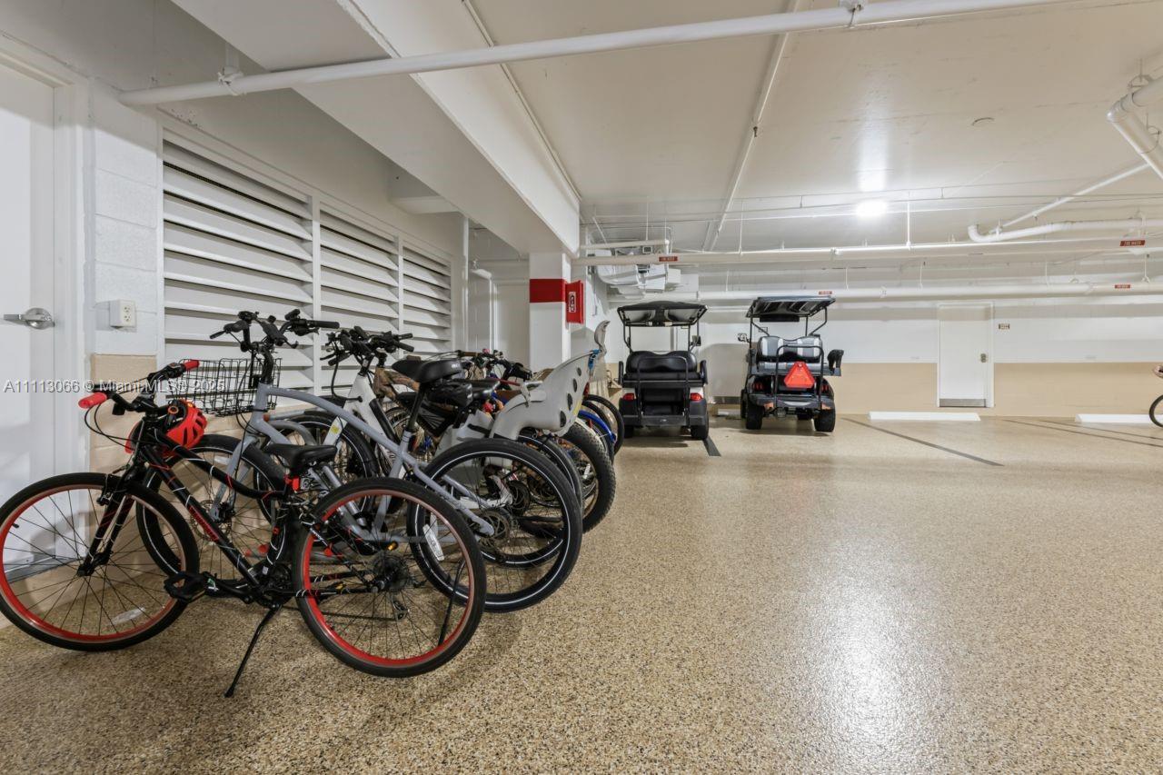 19143 Fisher Island Dr Unit: 19143