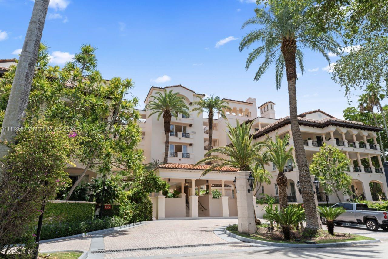 19143 Fisher Island Dr Unit: 19143
