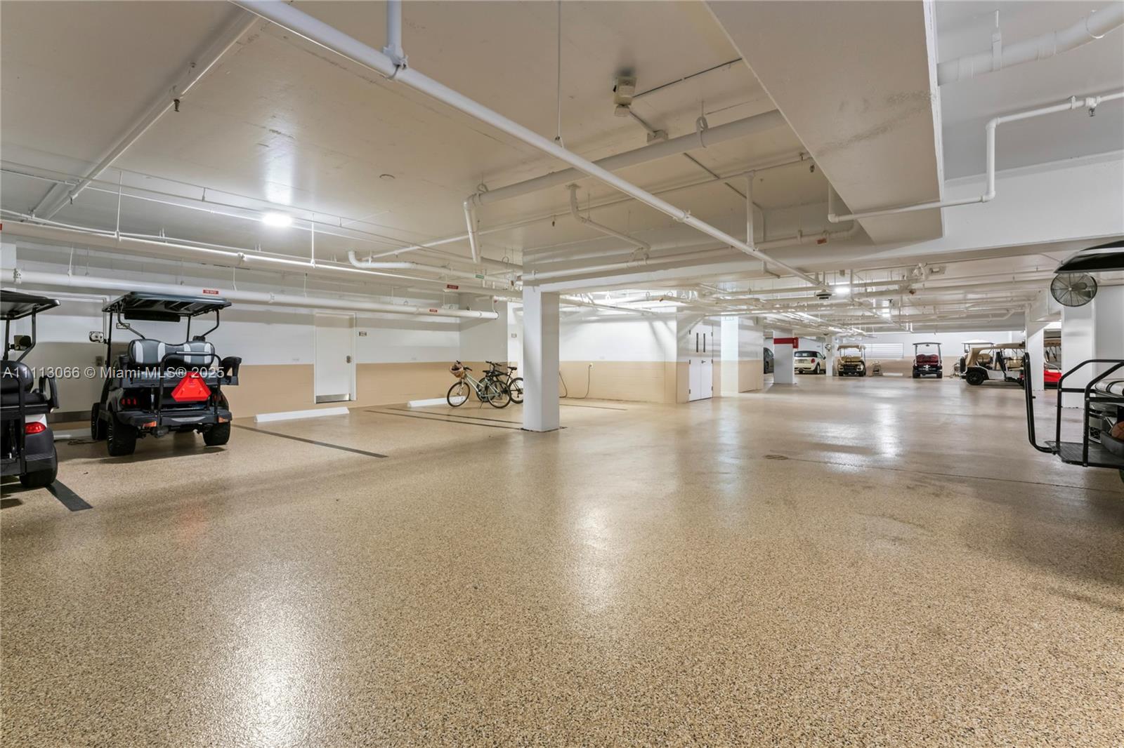 19143 Fisher Island Dr Unit: 19143