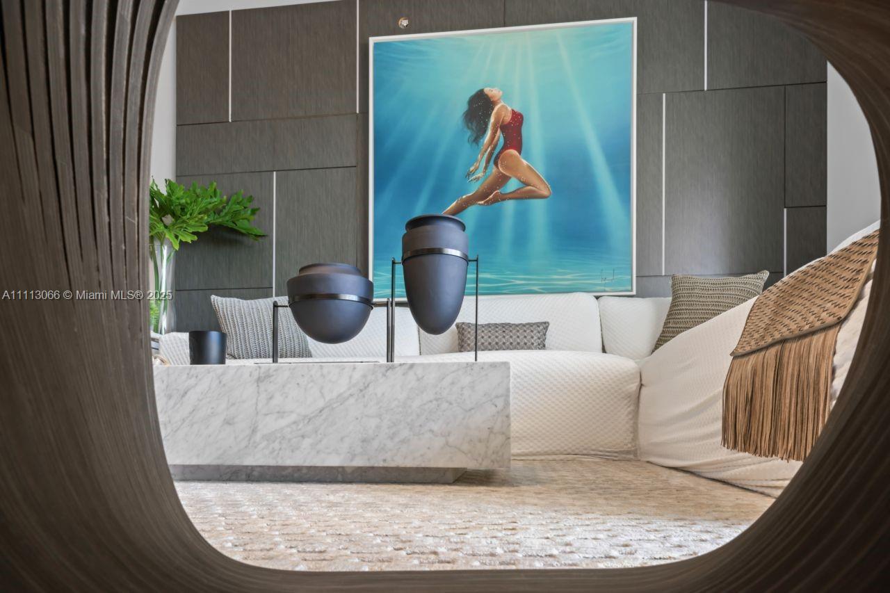 19143 Fisher Island Dr Unit: 19143