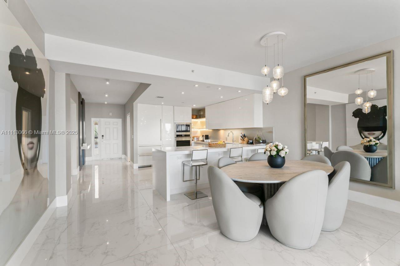 19143 Fisher Island Dr Unit: 19143