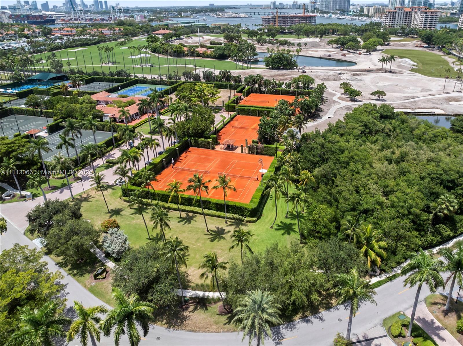 19143 Fisher Island Dr Unit: 19143