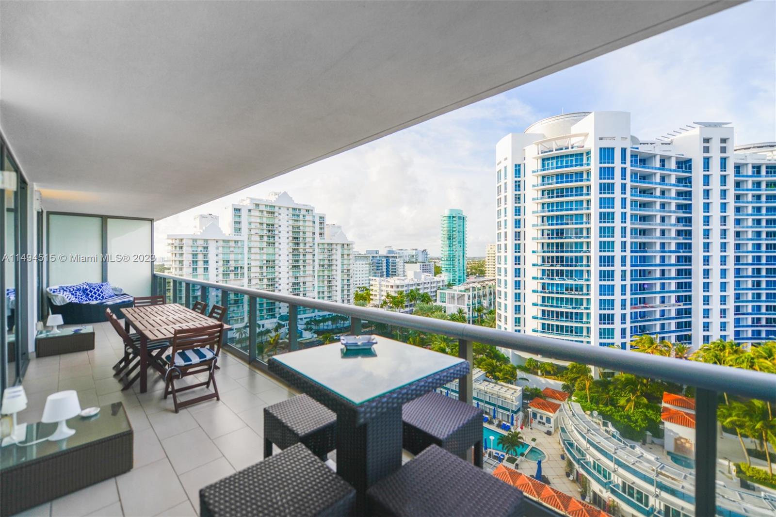 5875 Collins Ave # 1403