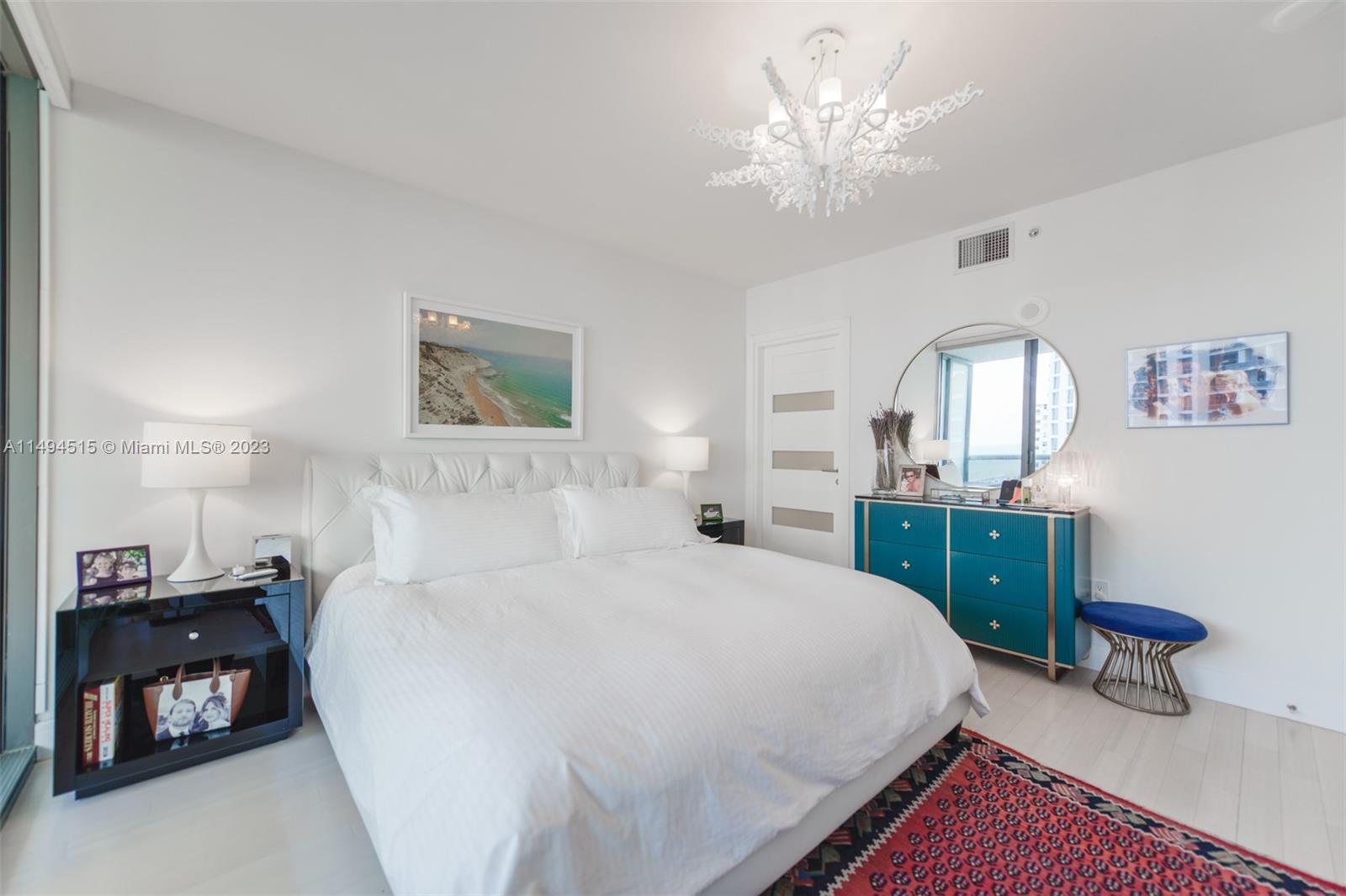 5875 Collins Ave # 1403