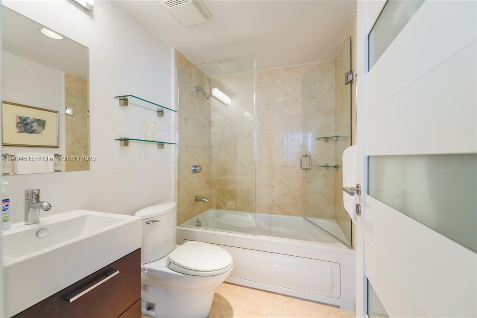 5875 Collins Ave # 1403