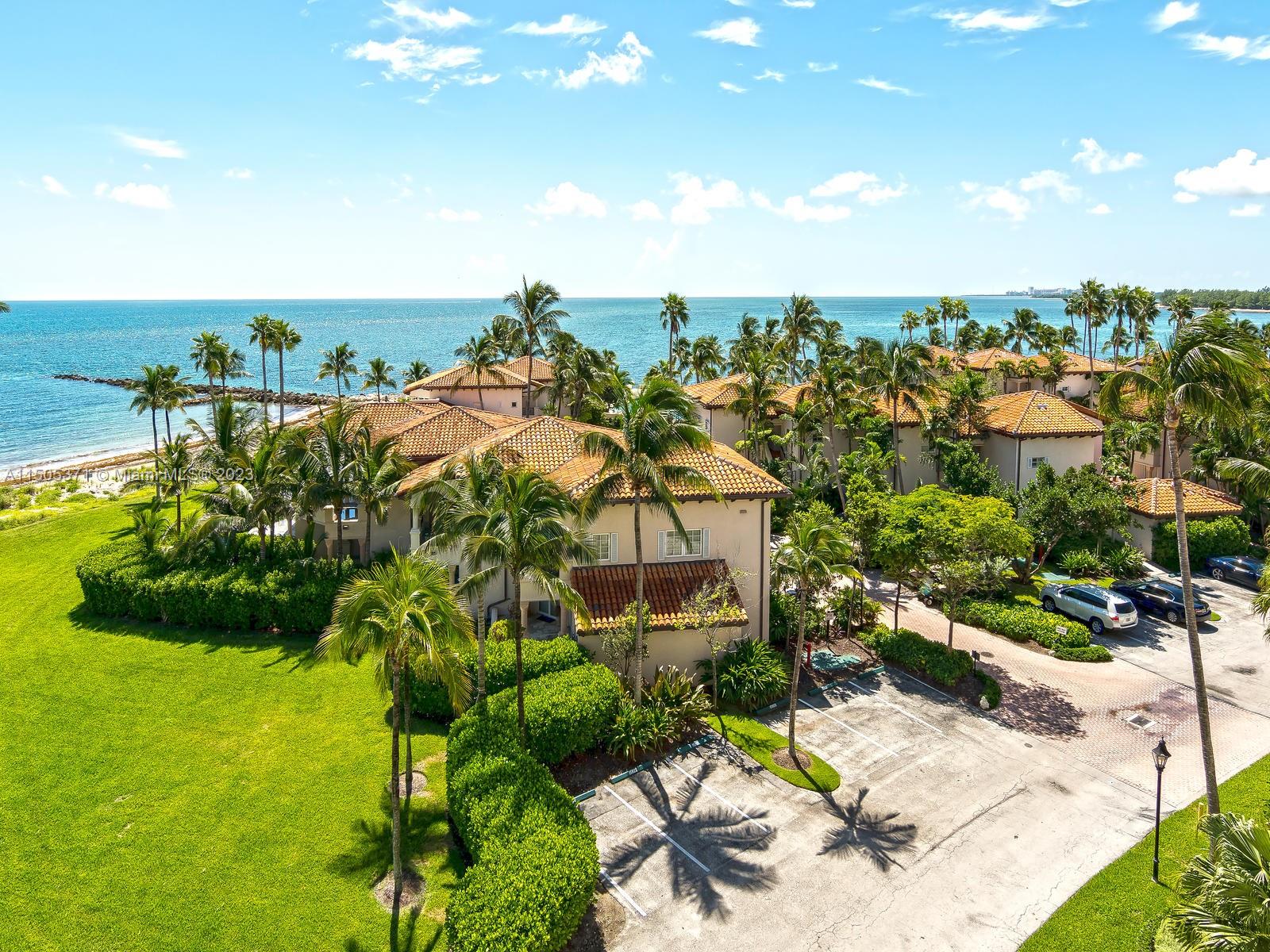 19251 FISHER ISLAND DRIVE Unit: 19251