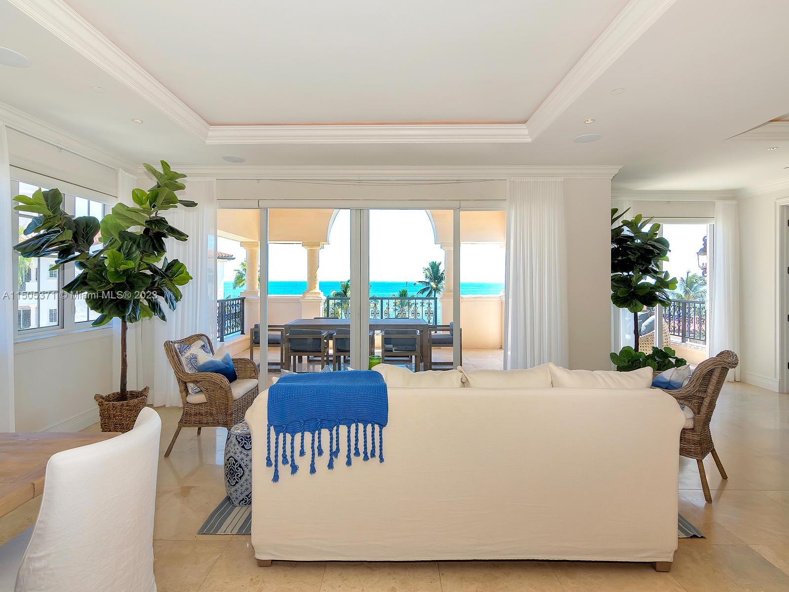 19251 FISHER ISLAND DRIVE Unit: 19251
