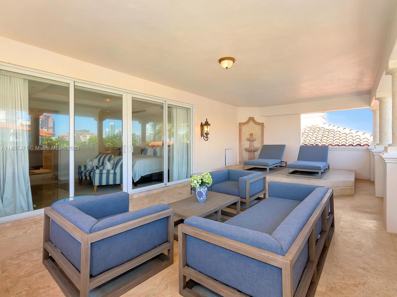 19251 FISHER ISLAND DRIVE Unit: 19251