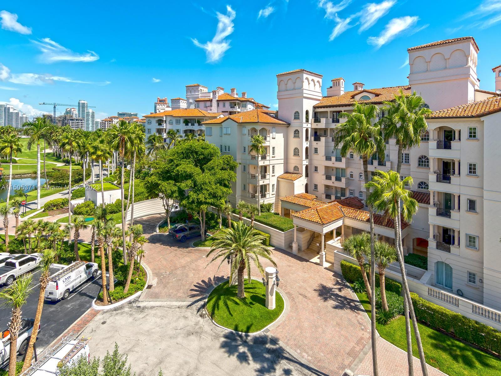 19251 FISHER ISLAND DRIVE Unit: 19251