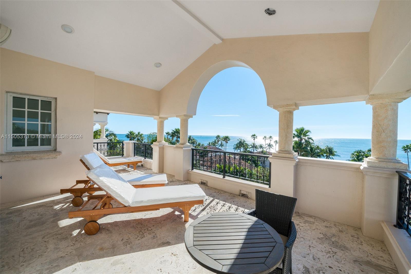 19153 Fisher Island DrPrivate Address