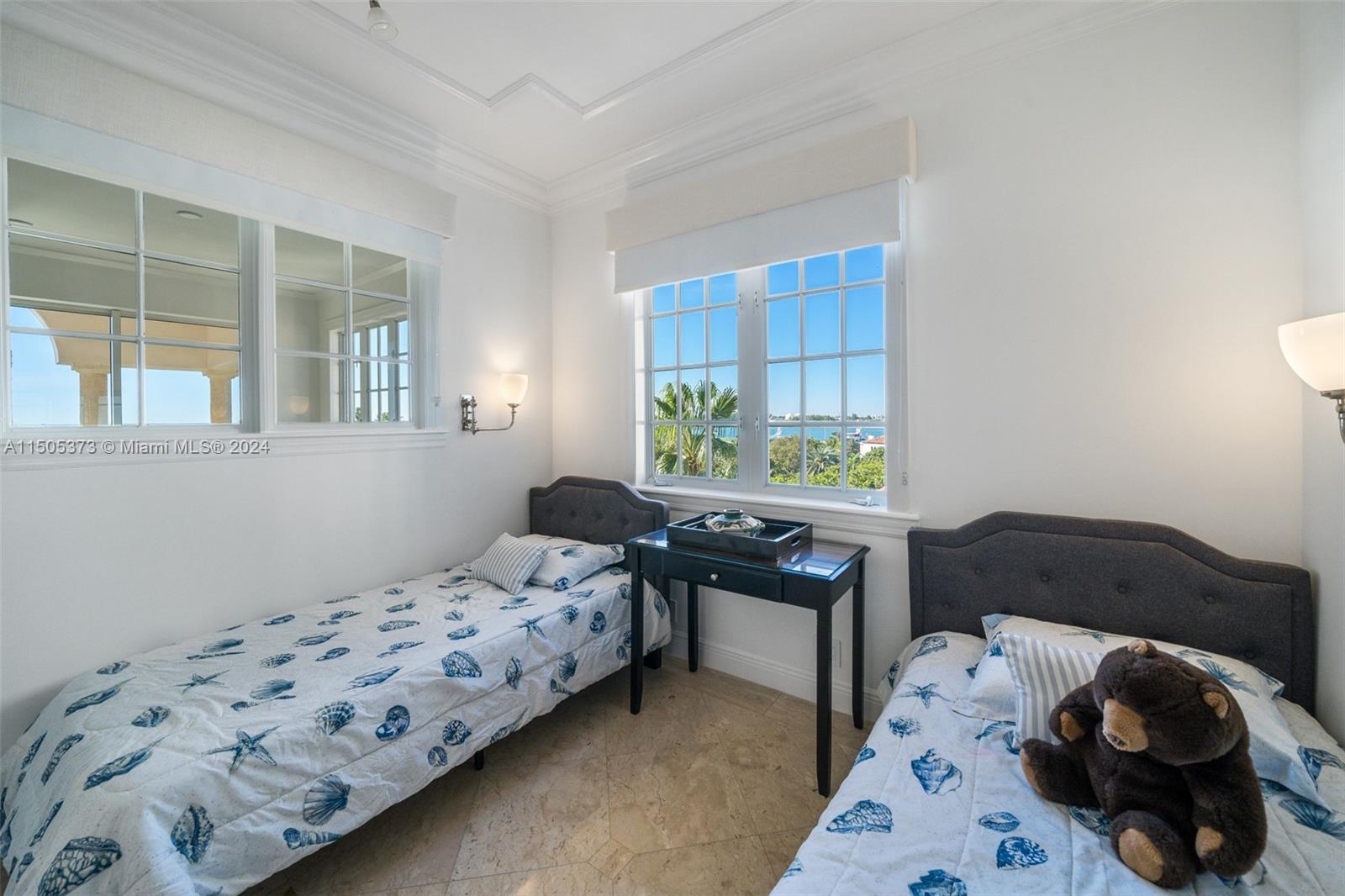 19153 Fisher Island DrPrivate Address