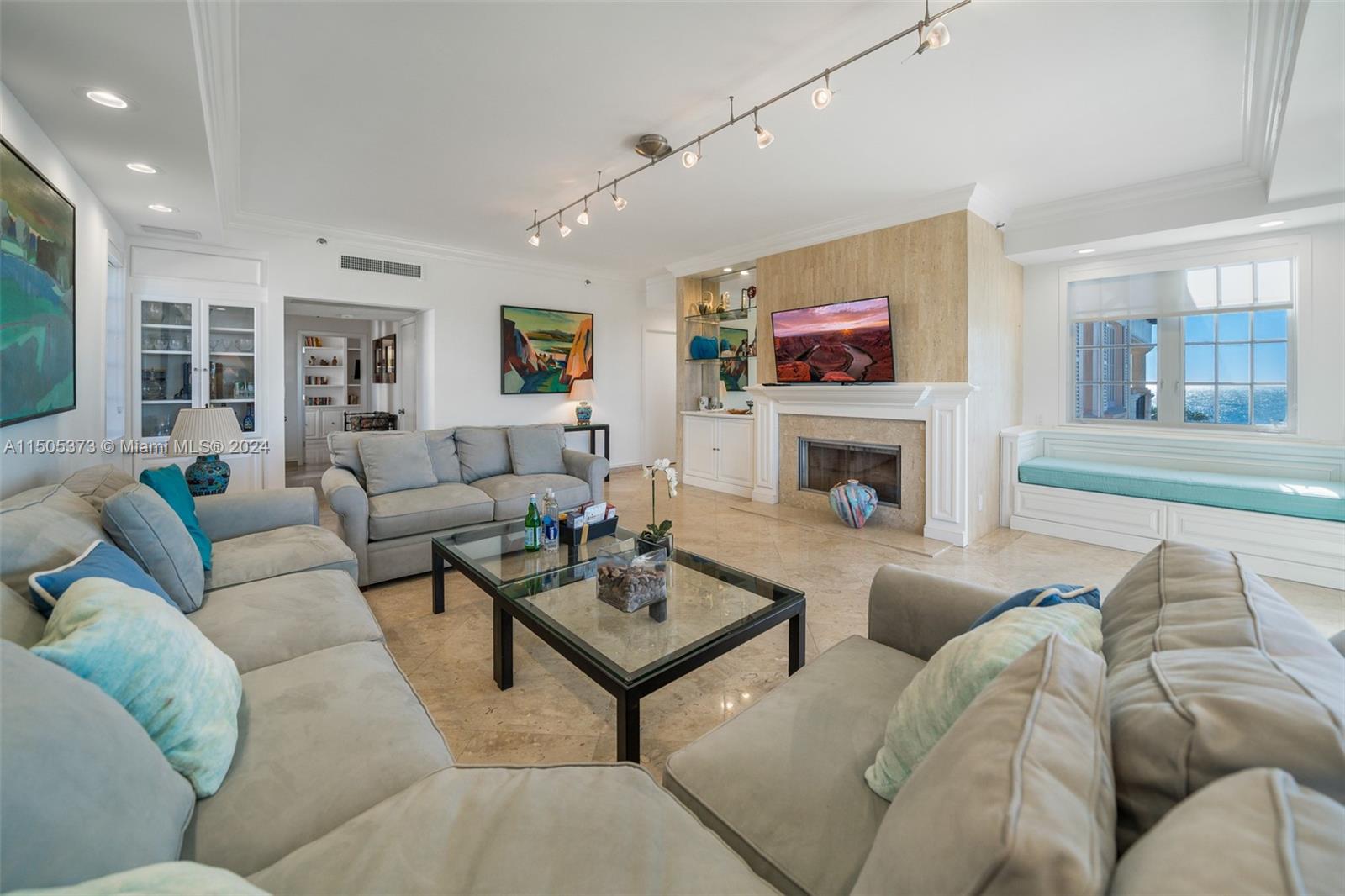 19153 Fisher Island DrPrivate Address