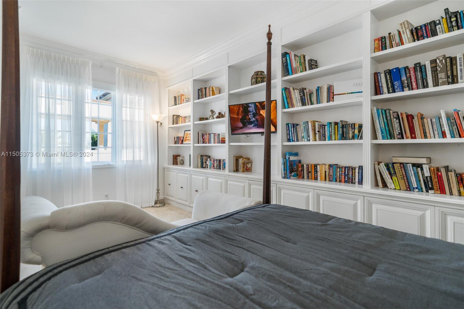 19153 Fisher Island DrPrivate Address