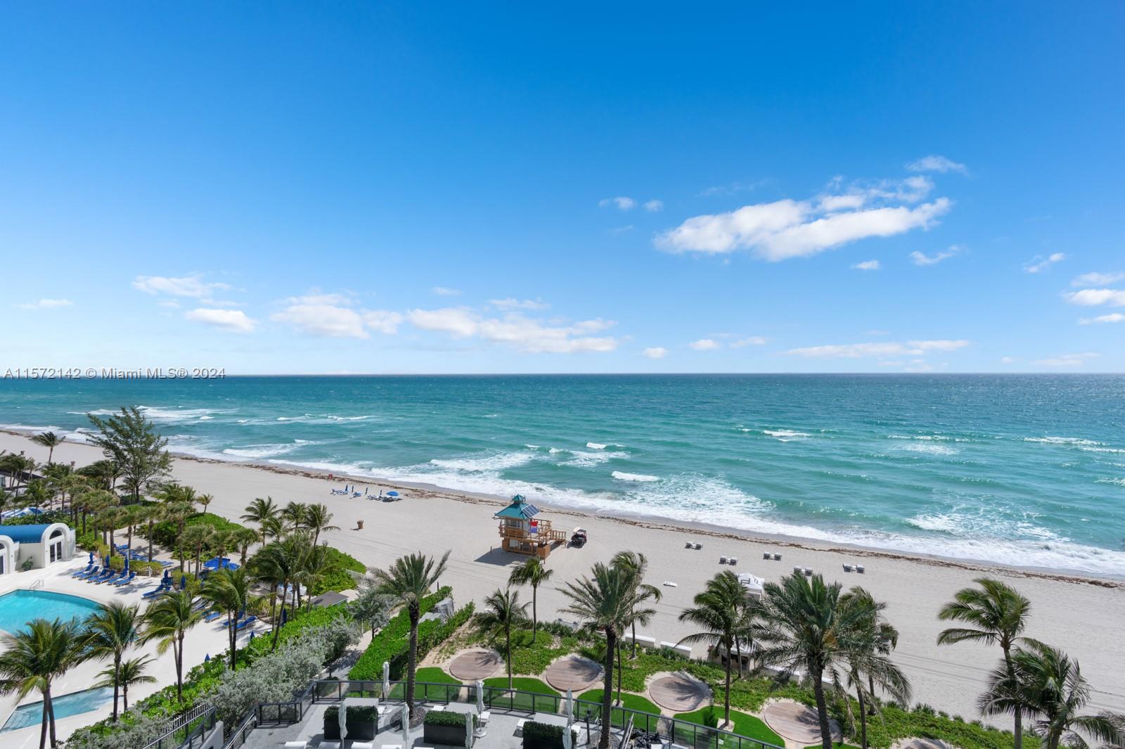 18555 Collins Ave # 701