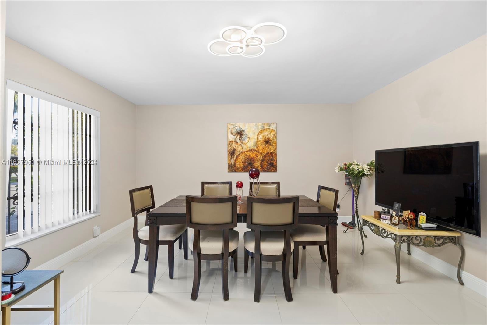 1001 Three Islands Blvd # 27