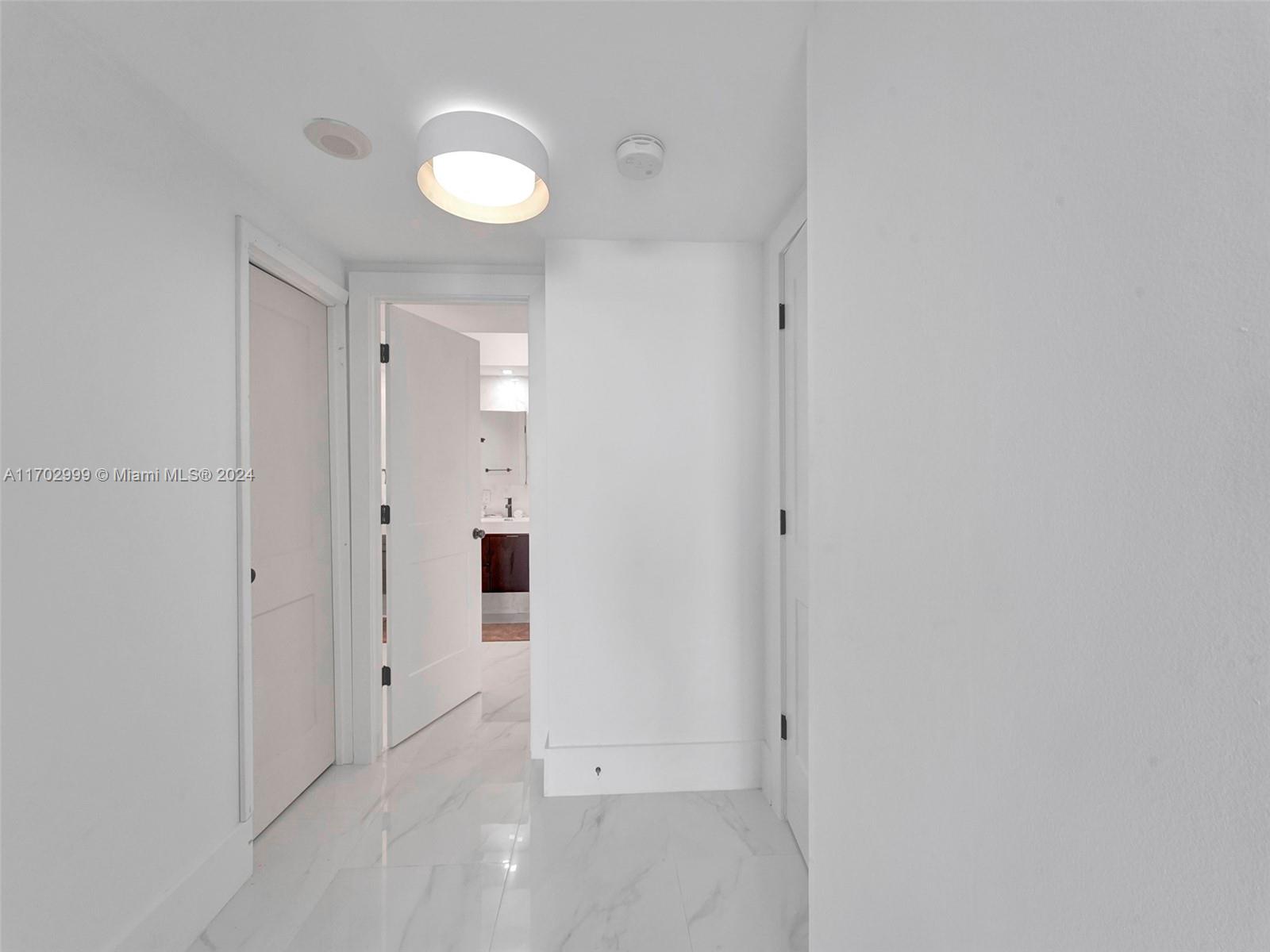 20281 E Country Club Dr # 2109