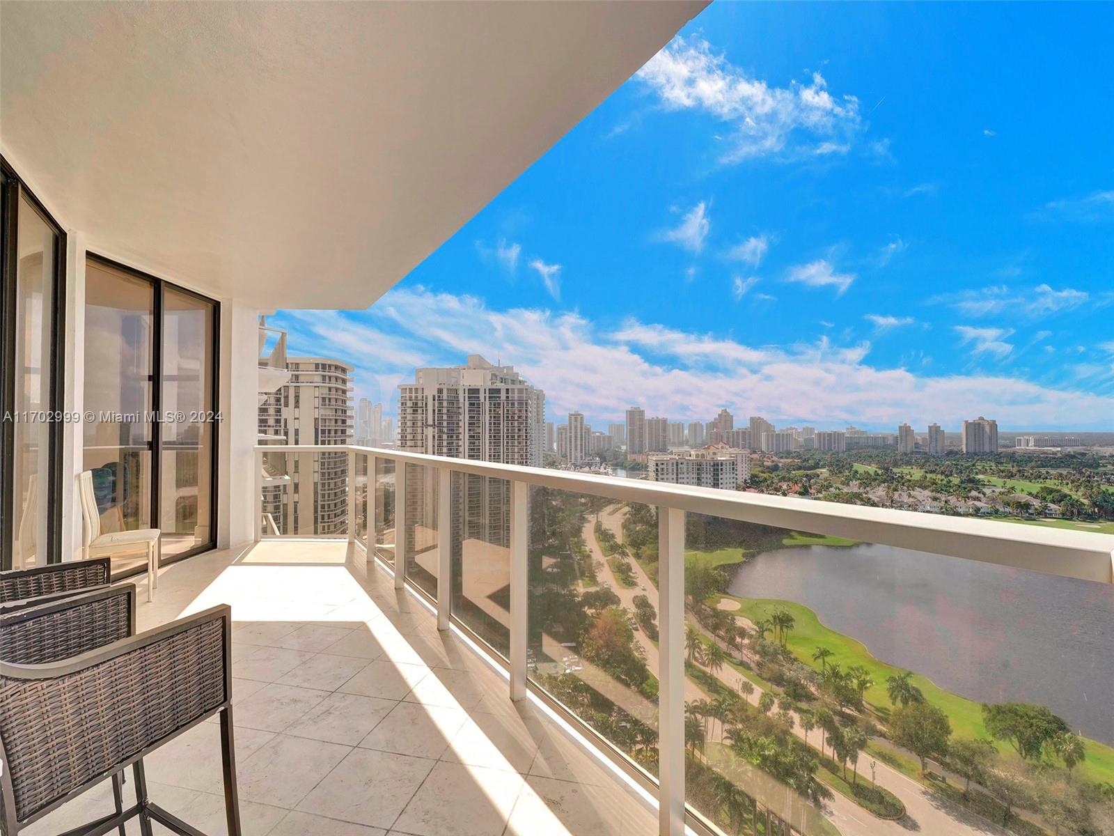 20281 E Country Club Dr # 2109
