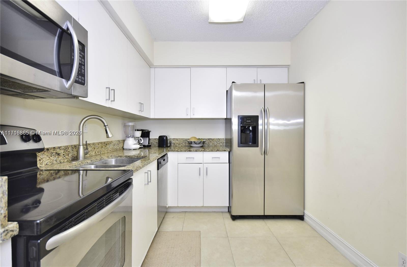 3300 NE 192nd St Unit: LP11