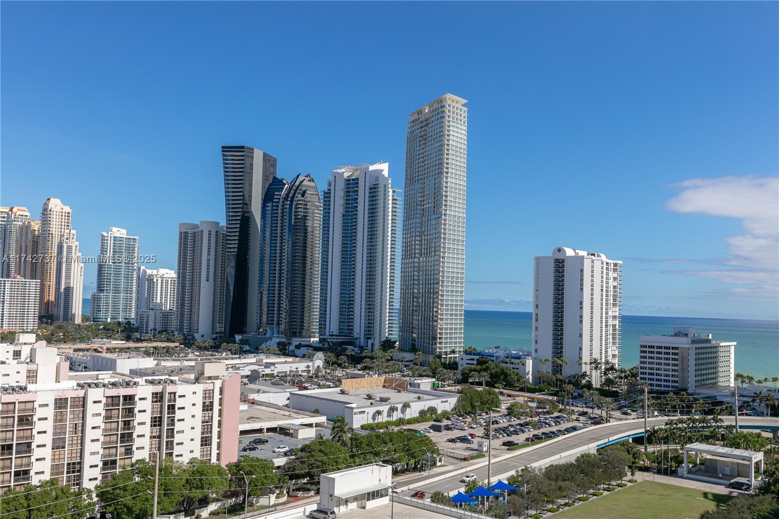 300 Sunny Isles Blvd # 1607 Unit: 4-1607
