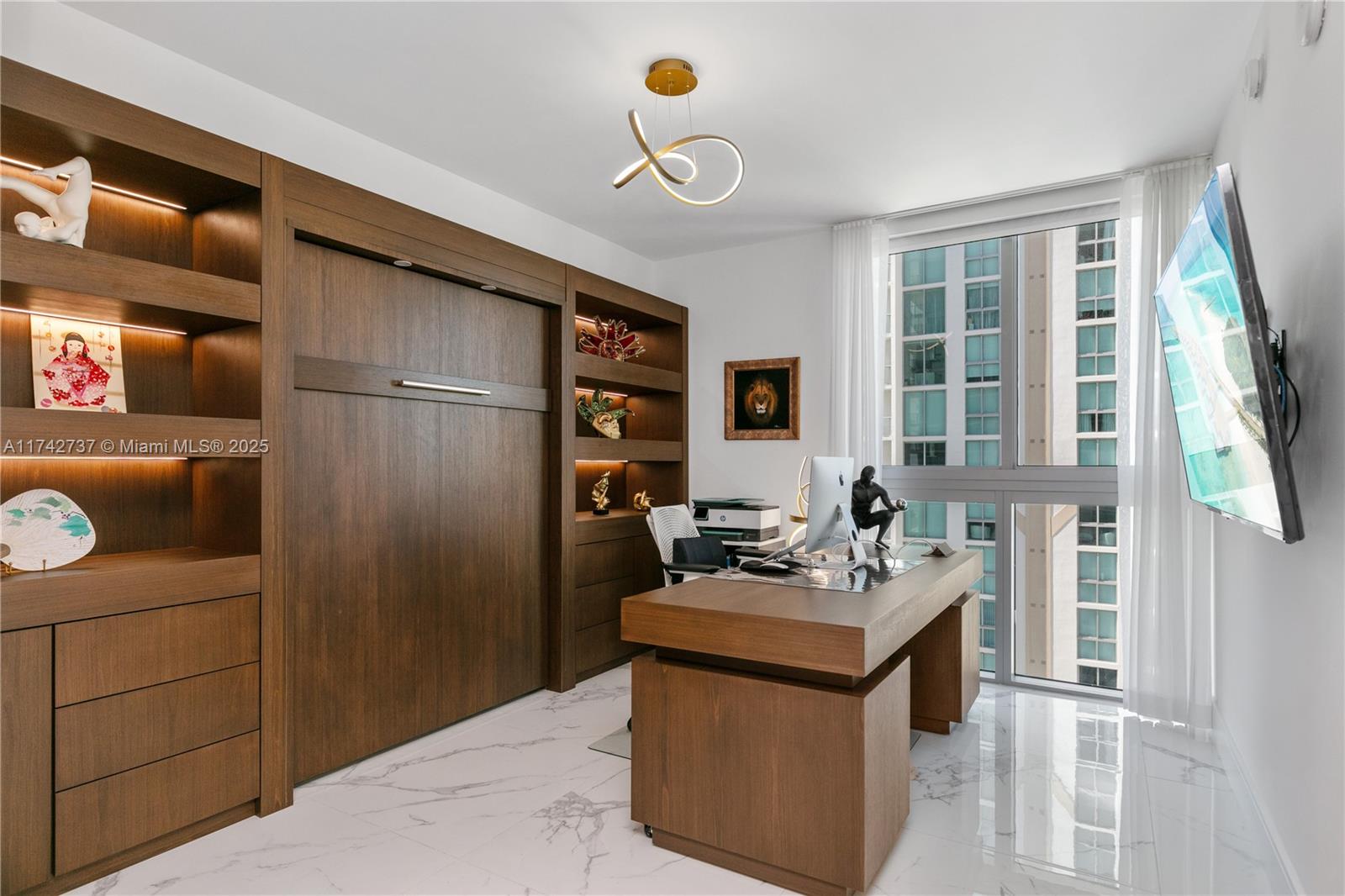 300 Sunny Isles Blvd # 1607 Unit: 4-1607