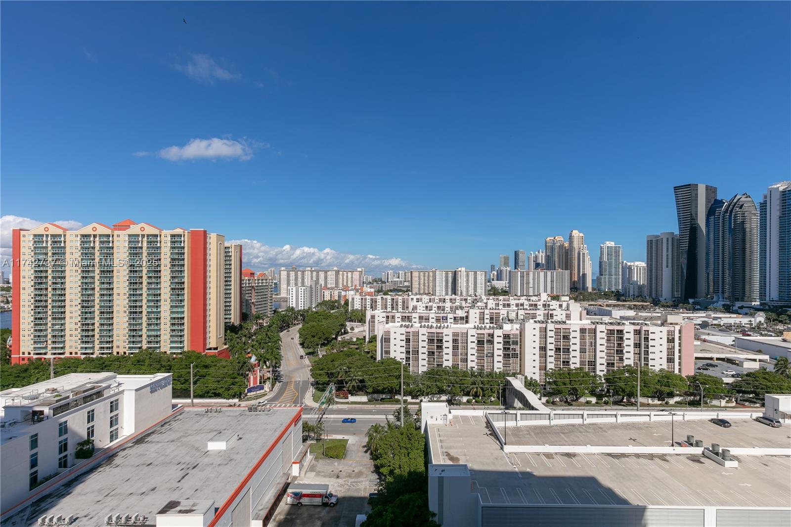 300 Sunny Isles Blvd # 1607 Unit: 4-1607