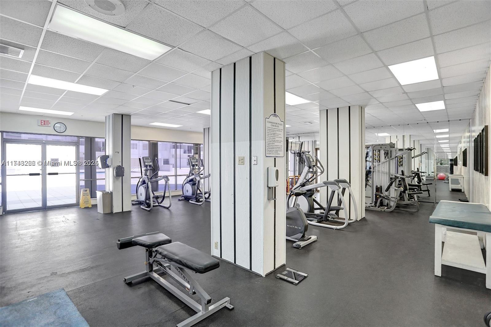 2750 NE 183rd St # 2003