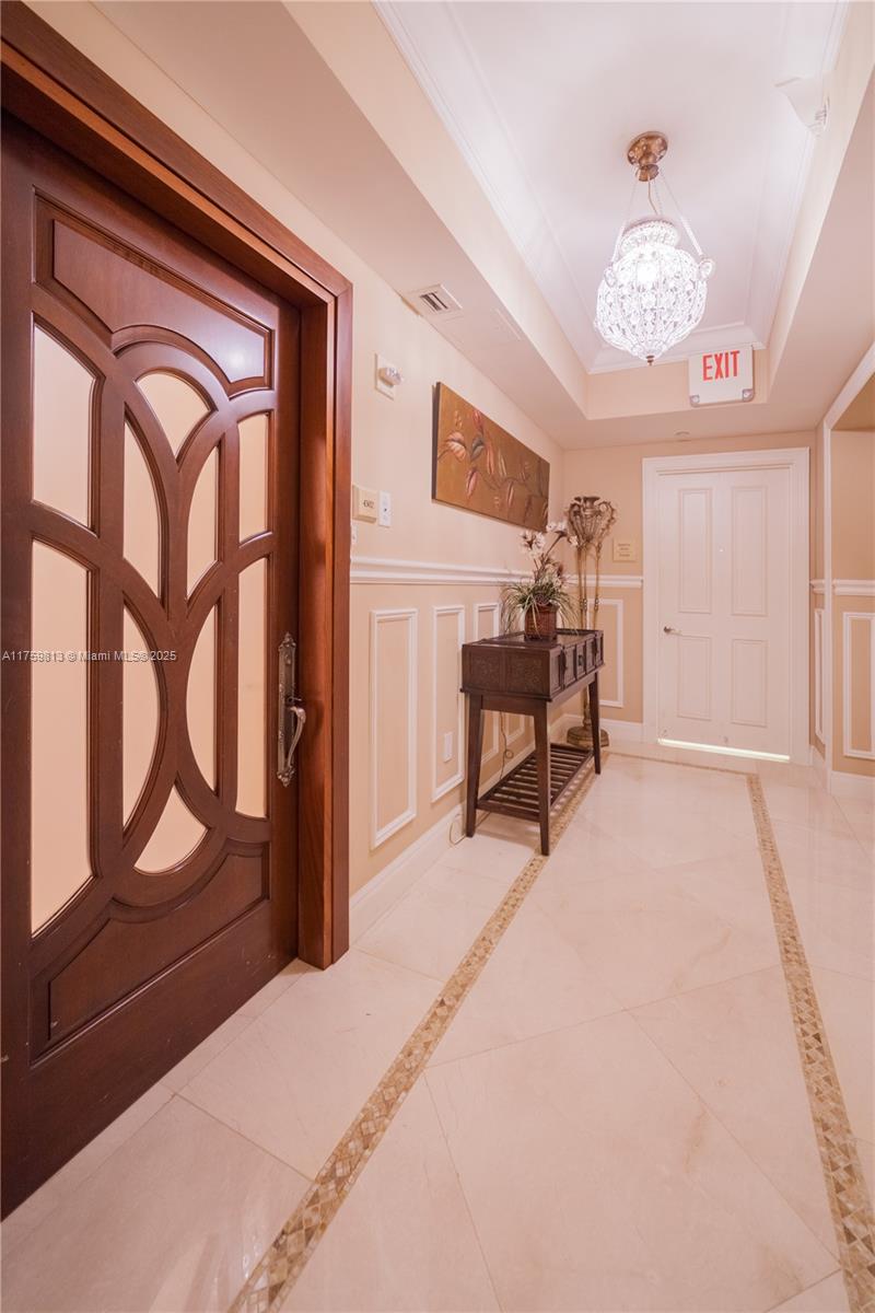 17875 Collins Ave # 4302
