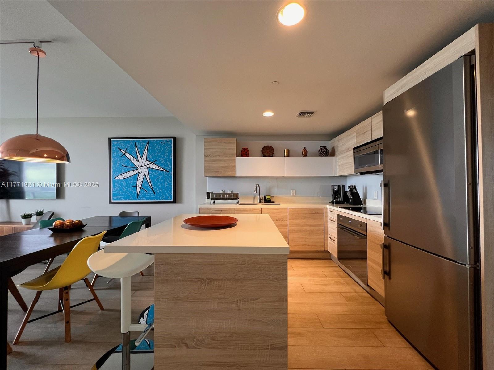 16385 Biscayne Blvd # 1906