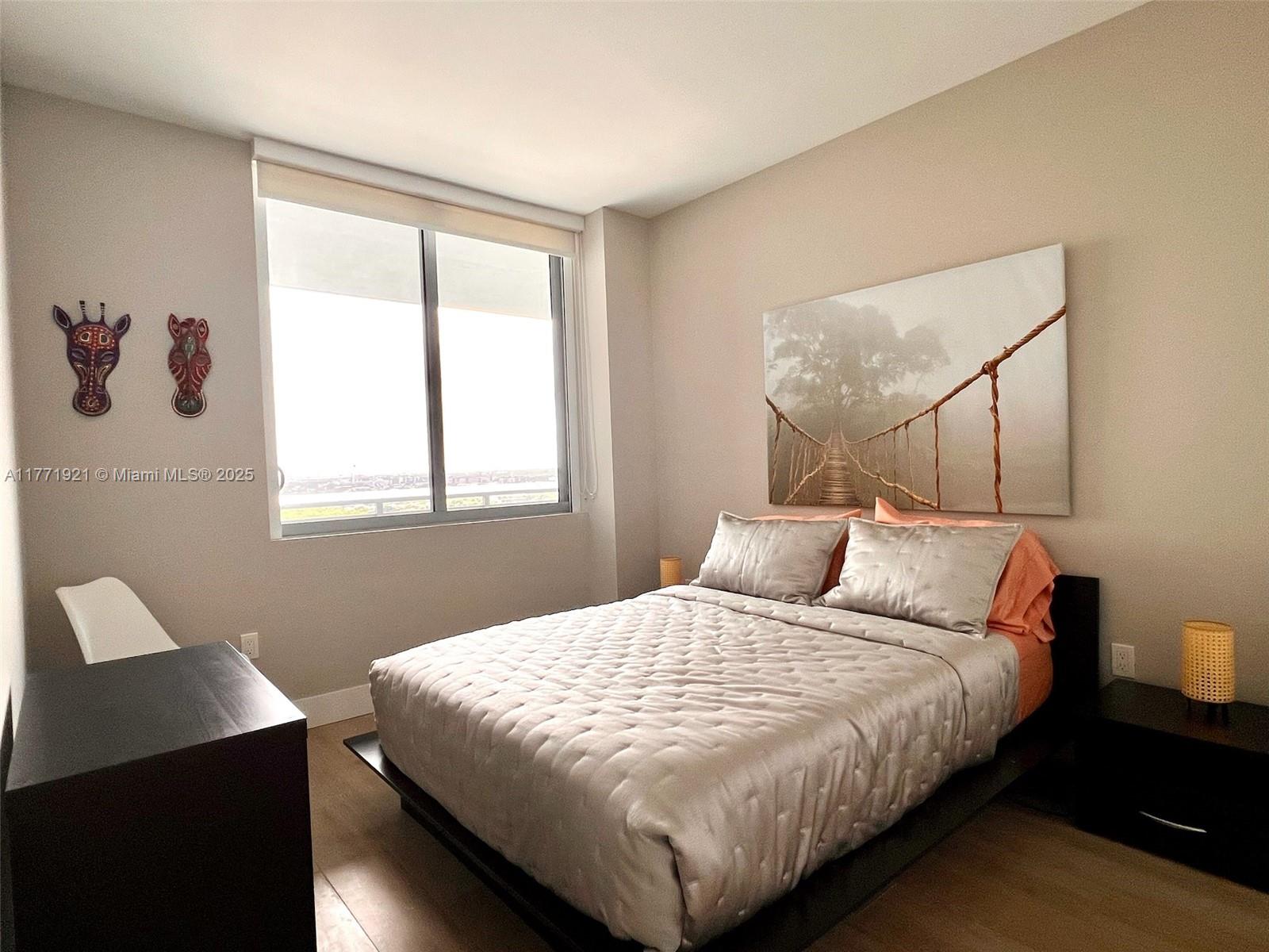 16385 Biscayne Blvd # 1906